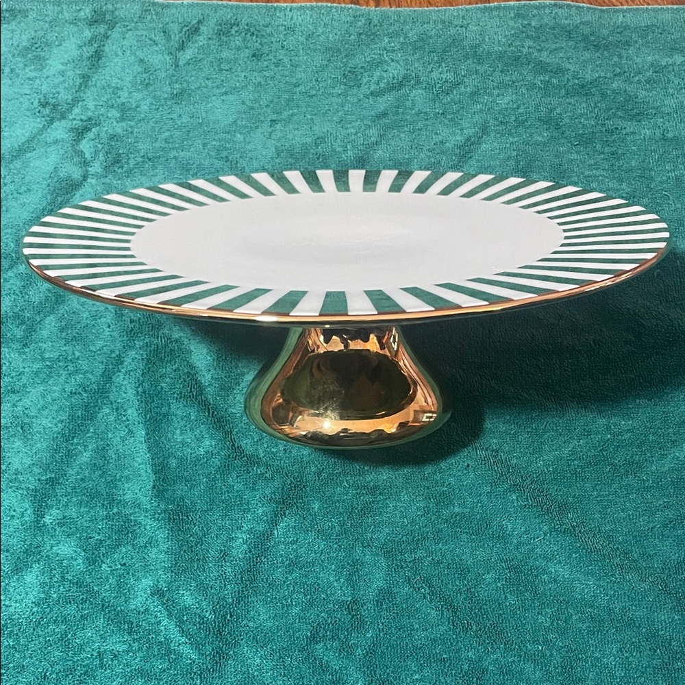 Ciroa Gold and White Striped Cake Stand